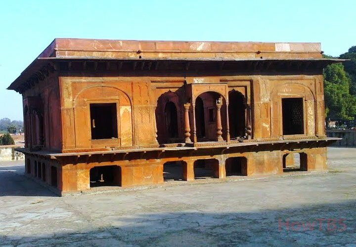 Red Fort Delhi - Travel Destination India